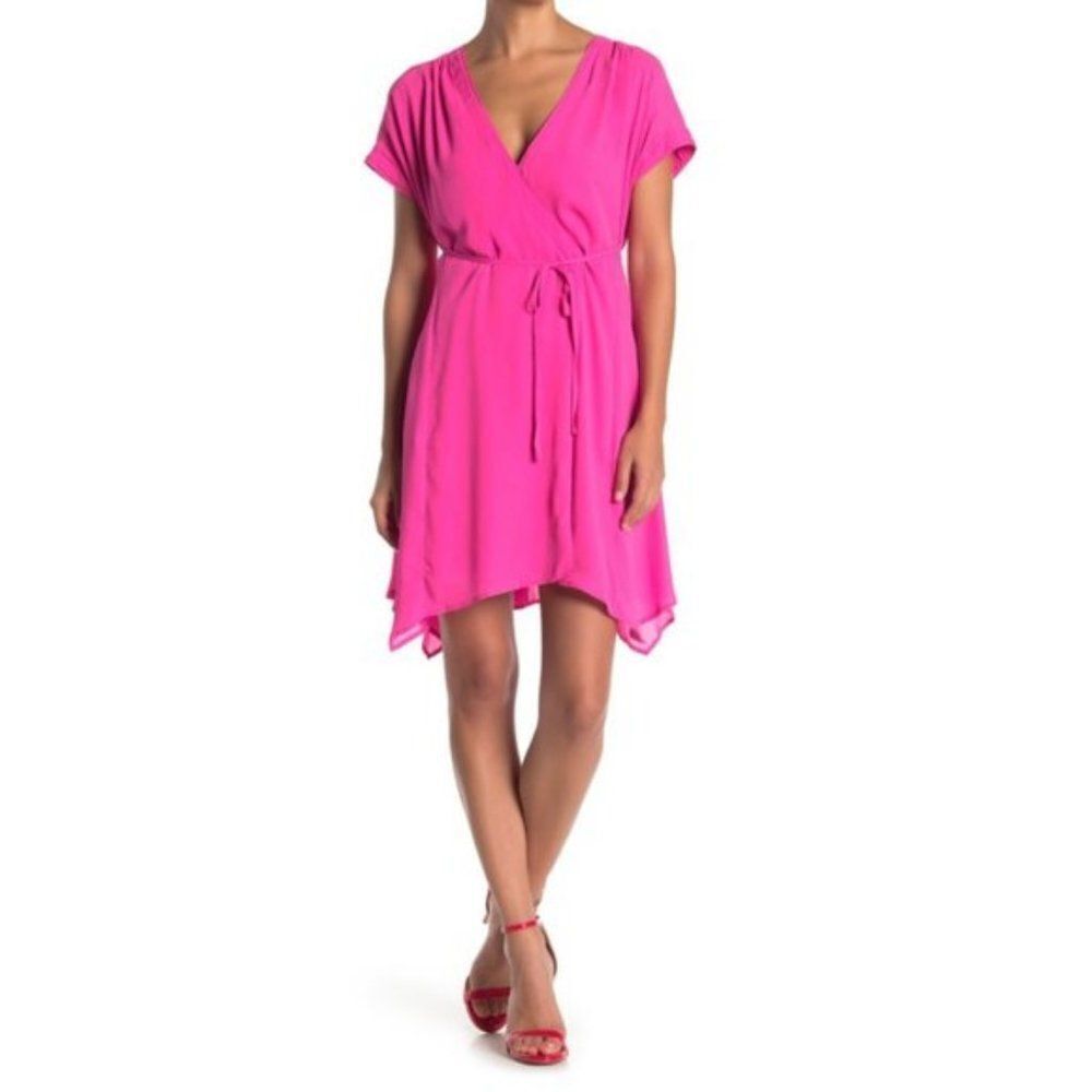 ONE ONE SIX Waist Tie Wrap Style short sleeve hot pink Mini Dress size M
